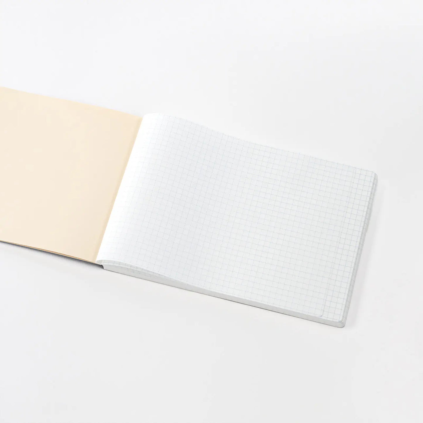 Kyohei Sakaguchi: A Notebook to Help Me Remember ,  2026 Hobonichi Accessories