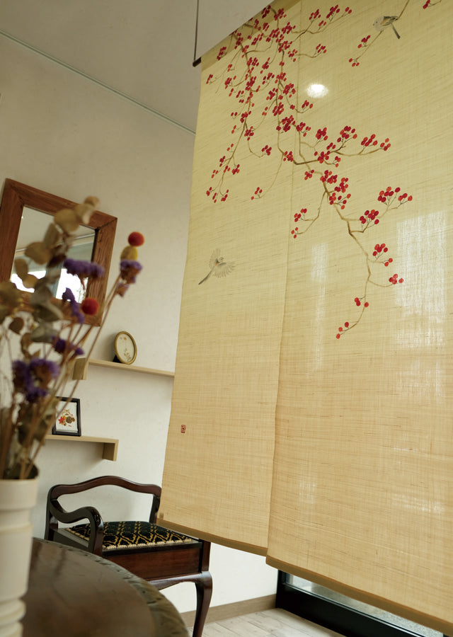 Hand-dyed Linen Noren (Japanese Doorway Curtain) - Japanese Winterberry - , Kyoto Noren