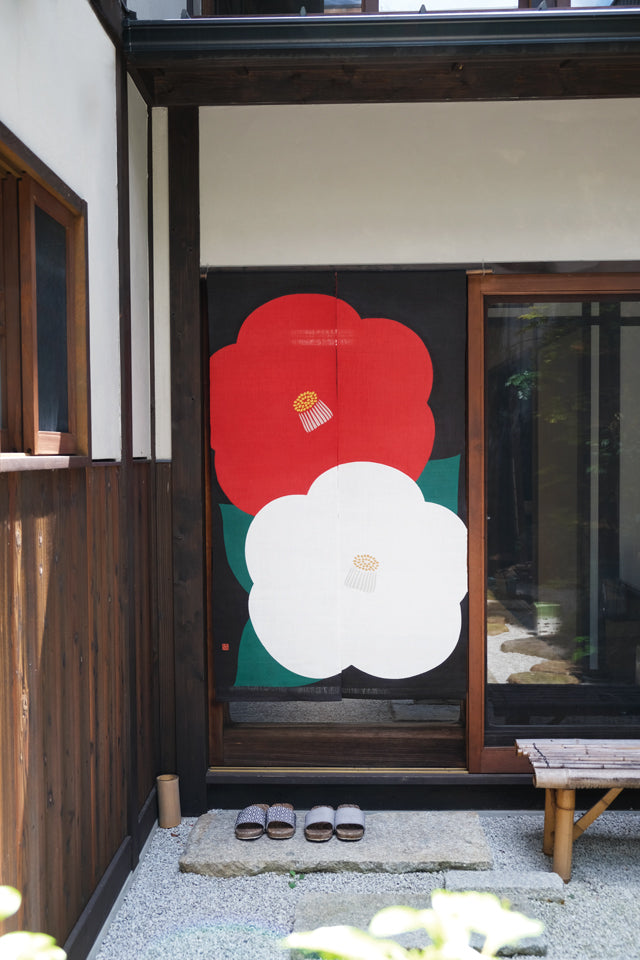 Hand-dyed Linen Noren (Japanese Doorway Curtain) - Red and White Camellia - , Kyoto Noren
