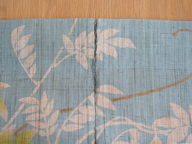Hand-dyed Linen Noren (Japanese Doorway Curtain) - Wisteria - , Kyoto Noren