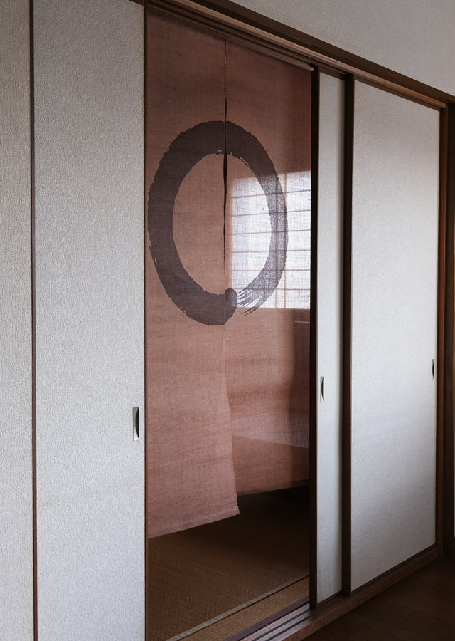 Hand-dyed Linen Noren (Japanese Doorway Curtain) - Enso (Circle) - , Kyoto Noren