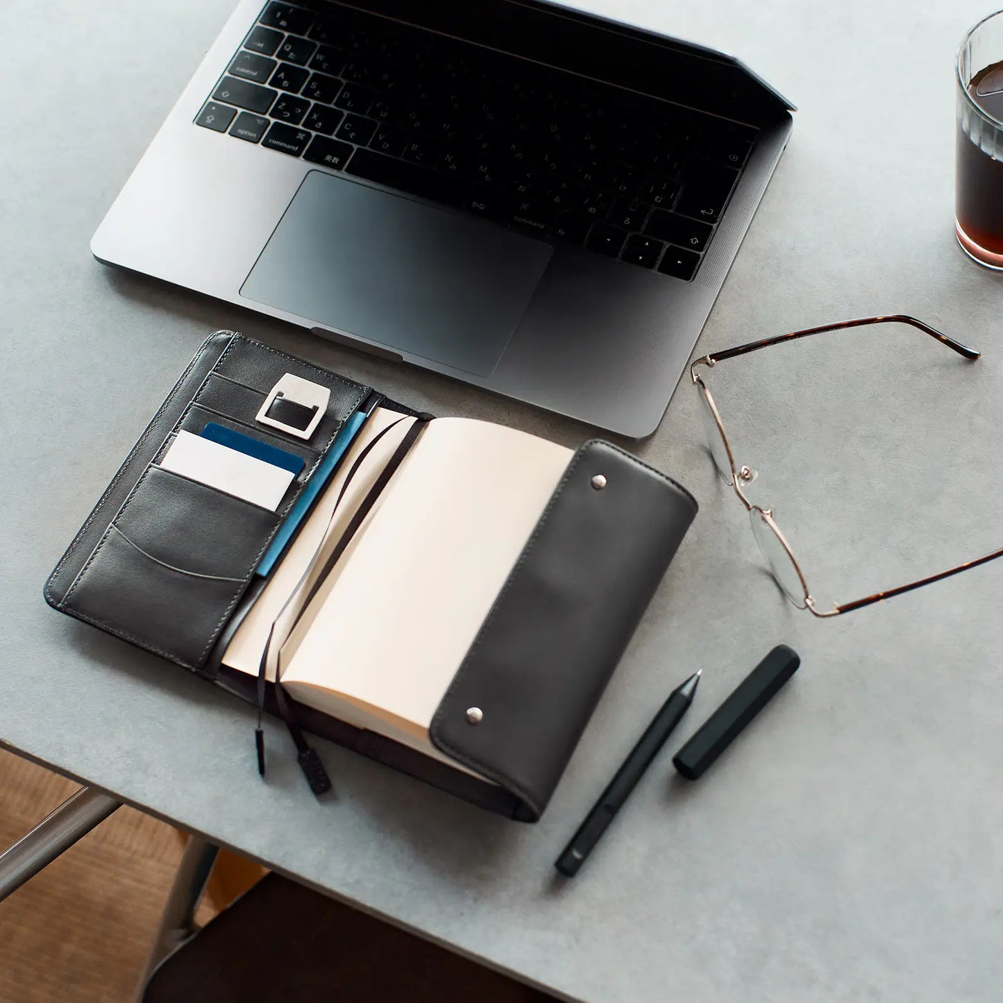 Leather: Charcoal Gray [Hobonichi Original (A6) Techo Cover] (Cover Only)