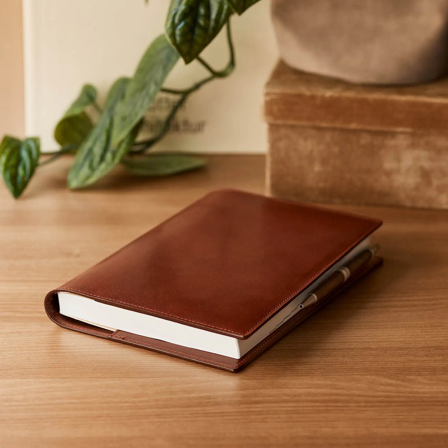 Leather: Taut (Brown) [Hobonichi Cousin (A5) Techo Cover] (Cover Only)