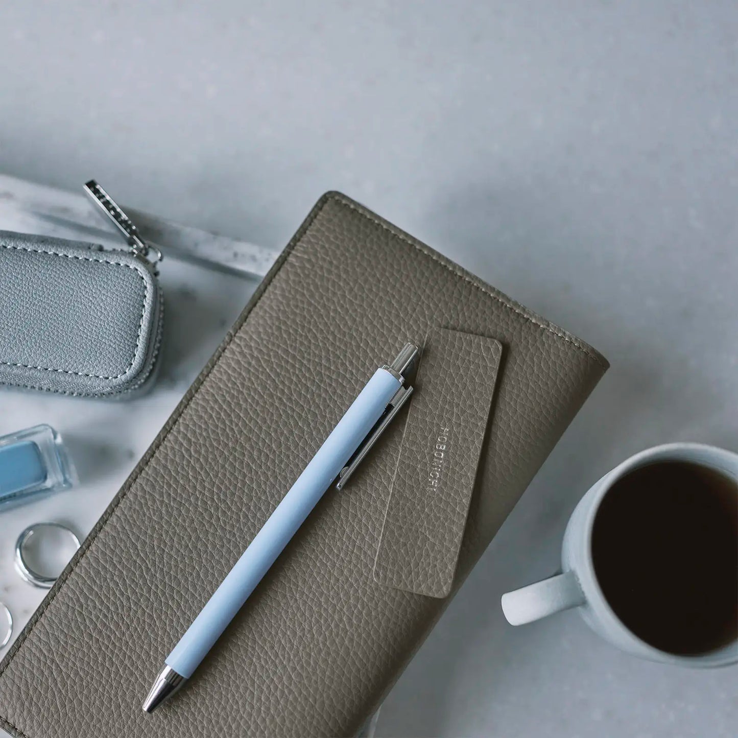 Leather: Taut (Gray & Light Blue) [Hobonichi Weeks Cover] (Cover Only)