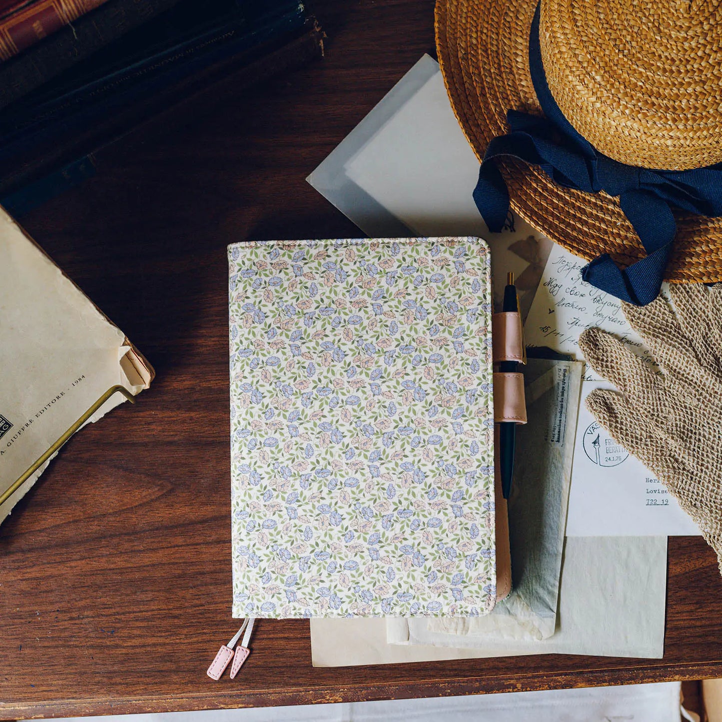 Liberty Fabrics: Sasha Kiora [Hobonichi Cousin (A5) Techo Cover] (Cover Only)