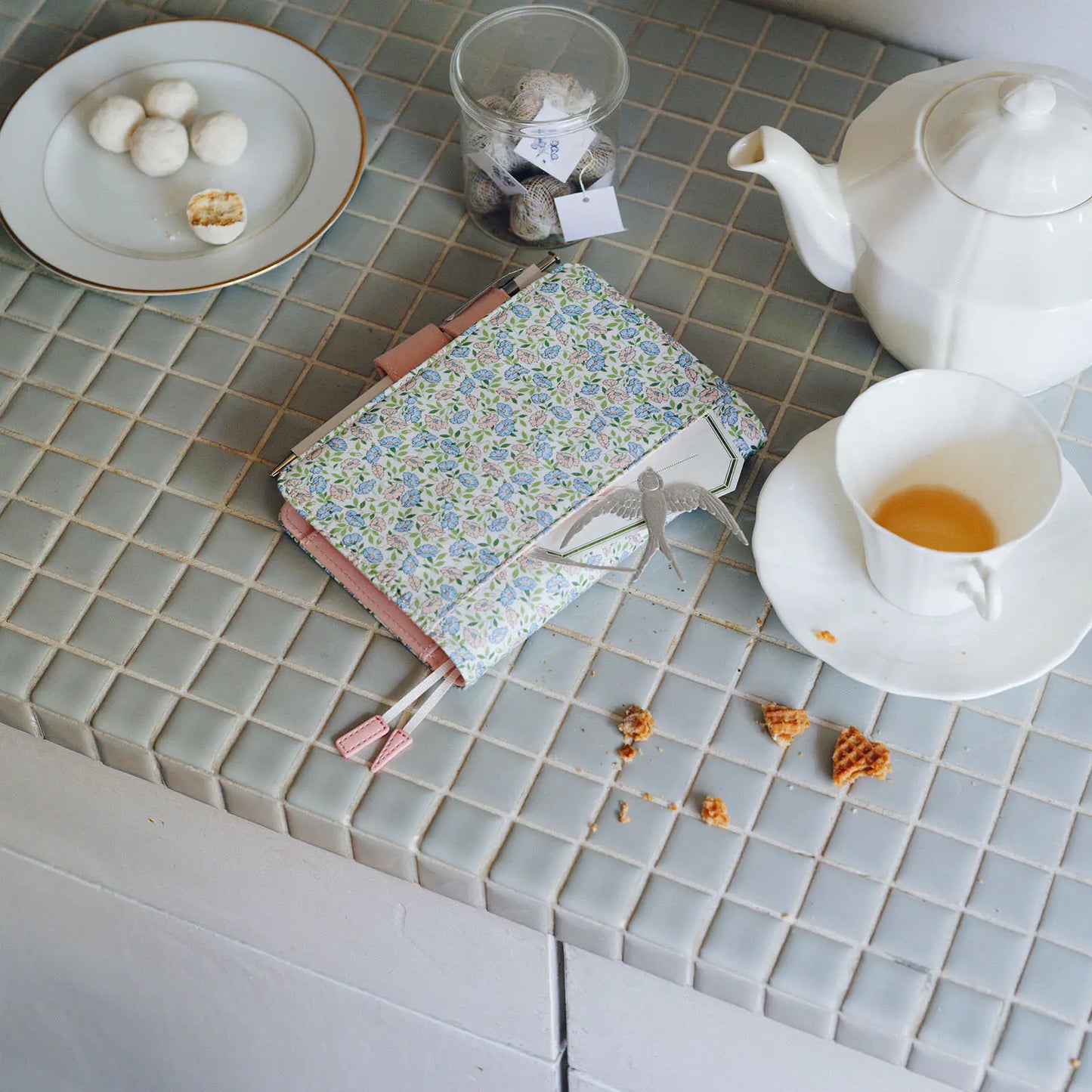 Liberty Fabrics: Sasha Kiora [Hobonichi Original (A6) Techo Cover] (Cover Only)
