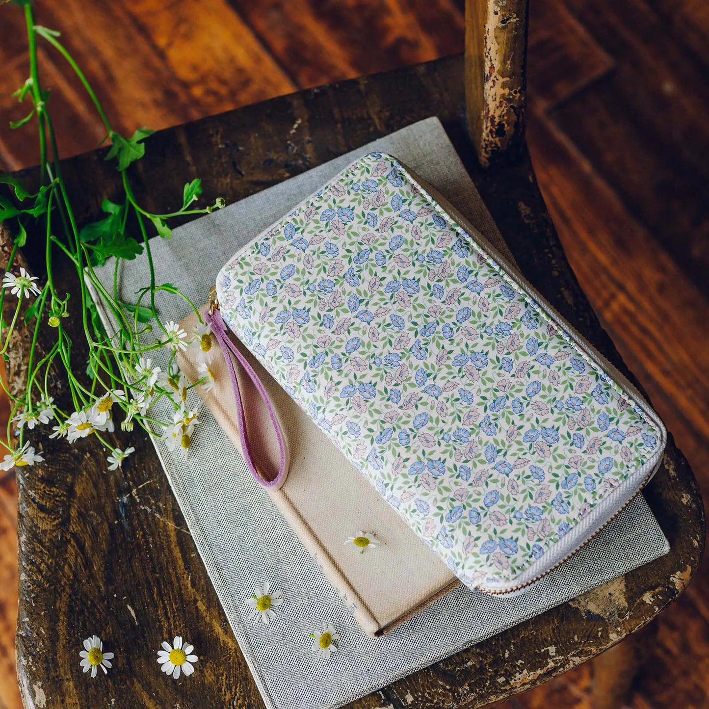 Liberty Fabrics: Sasha Kiora [Hobonichi Weeks Cover] (Cover Only)
