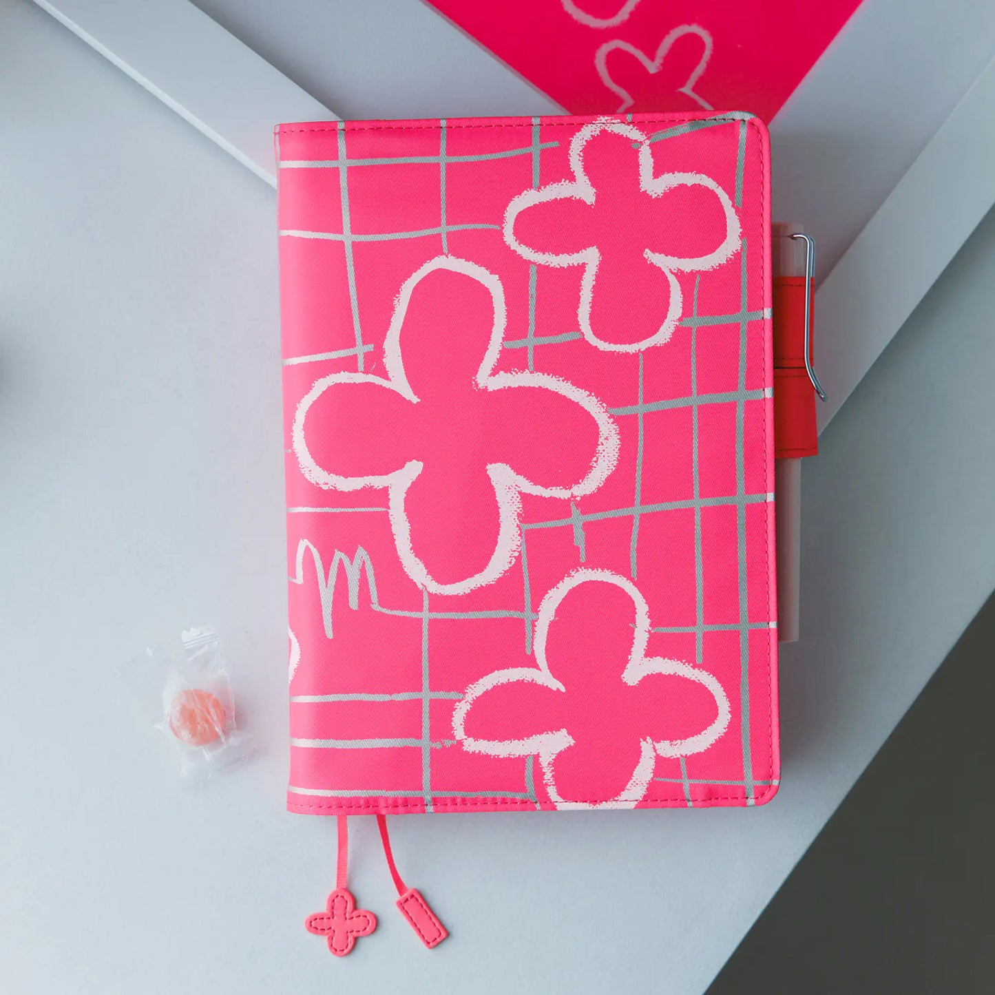 Makoto Matsubayashi: Pink Flowers [Hobonichi Cousin (A5) Techo Cover] (Cover Only)