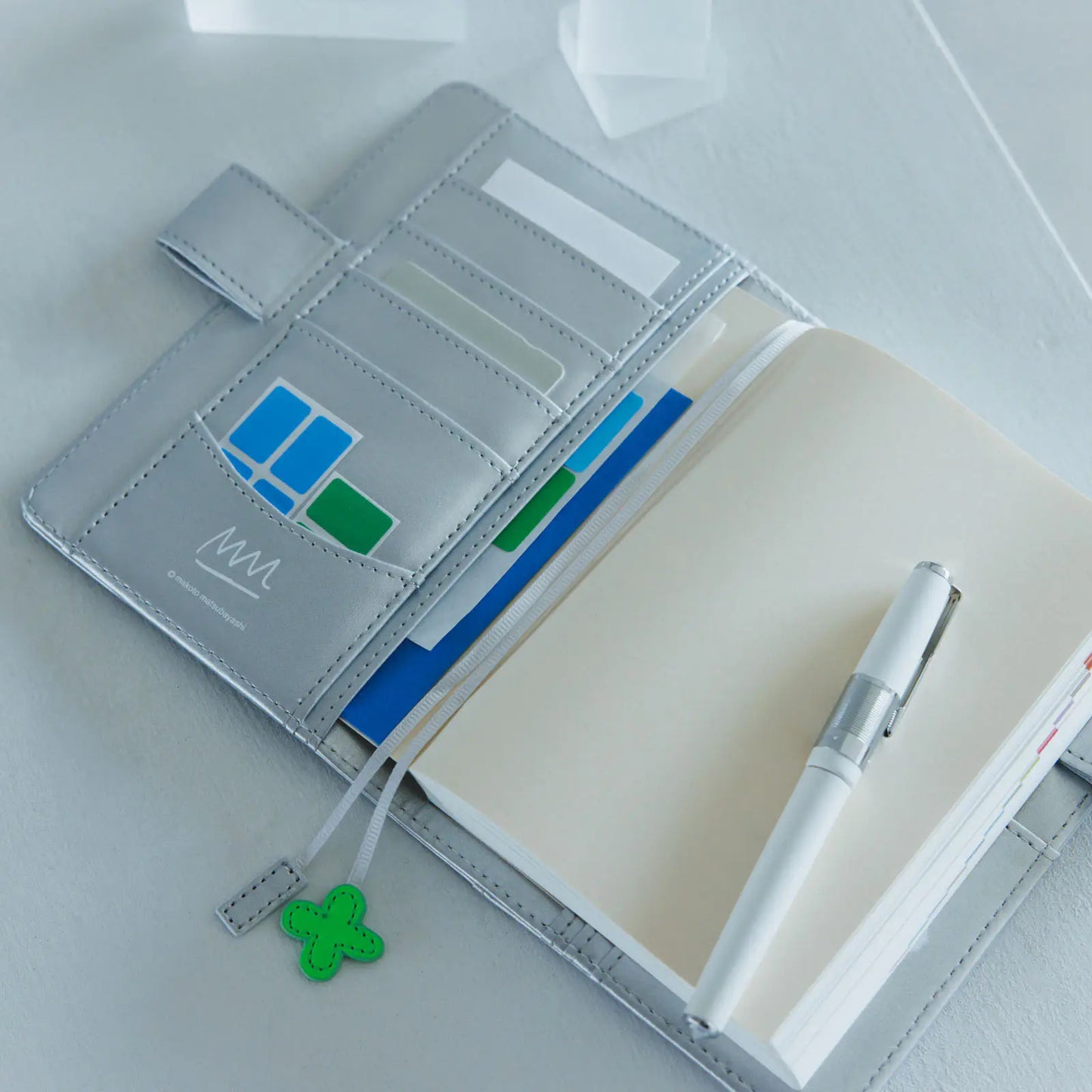 Makoto Matsubayashi: Silver Flowers [Hobonichi Original (A6) Techo Cover] (Cover Only)