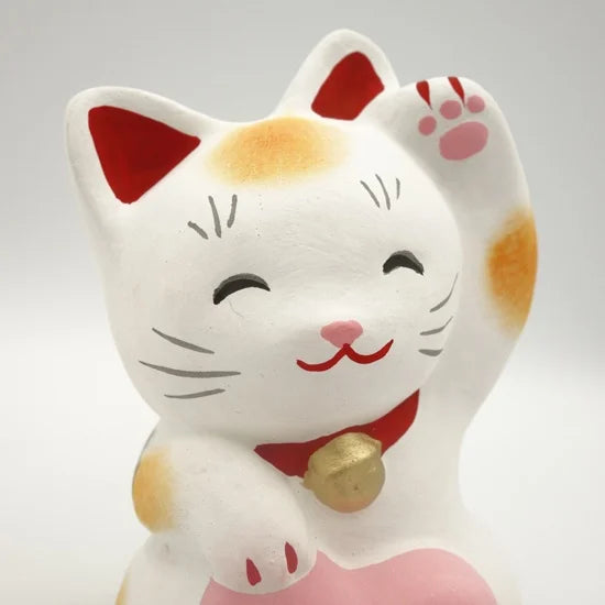 Nagahama Doll Japanese Maneki-Neko (Beckoning Cat) Doll - White -, Japanese lucky cat figure
