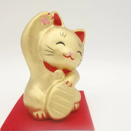 Nagahama Doll Japanese Maneki-Neko (Beckoning Cat) Doll - Gold -, Japanese lucky cat figure