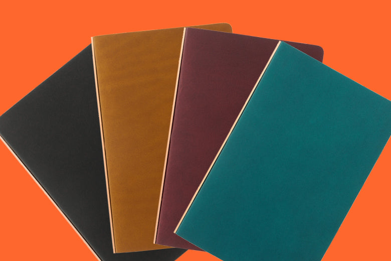 PLOTTER Liscio 6-Ring Leather Binder PLT5012 (Bible Size)