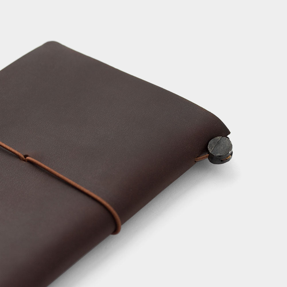 TRAVELER'S COMPANY TRAVELER'S notebook Starter Kit - Passport Size / Brown -