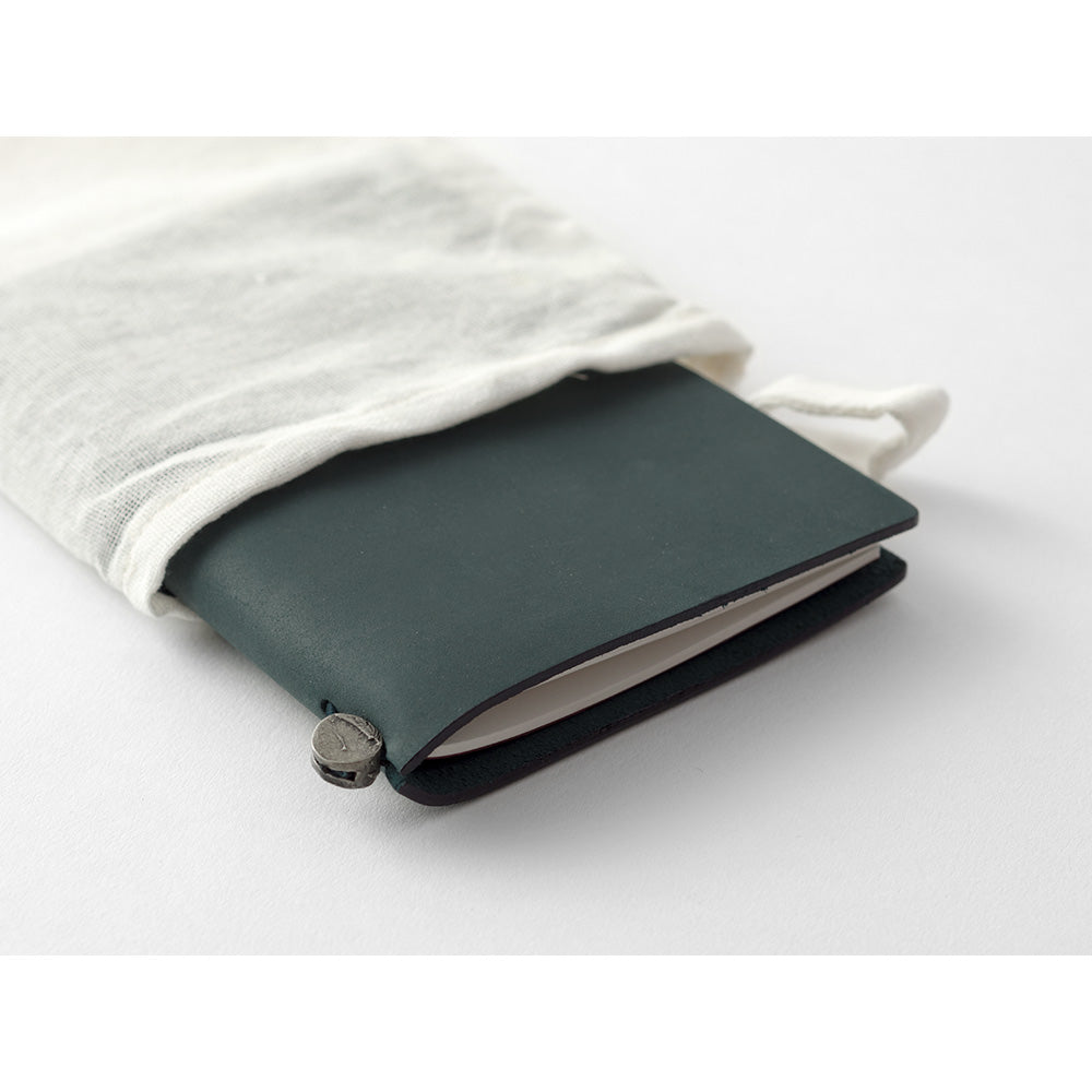 TRAVELER'S COMPANY TRAVELER'S notebook Starter Kit - Passport Size / Blue -