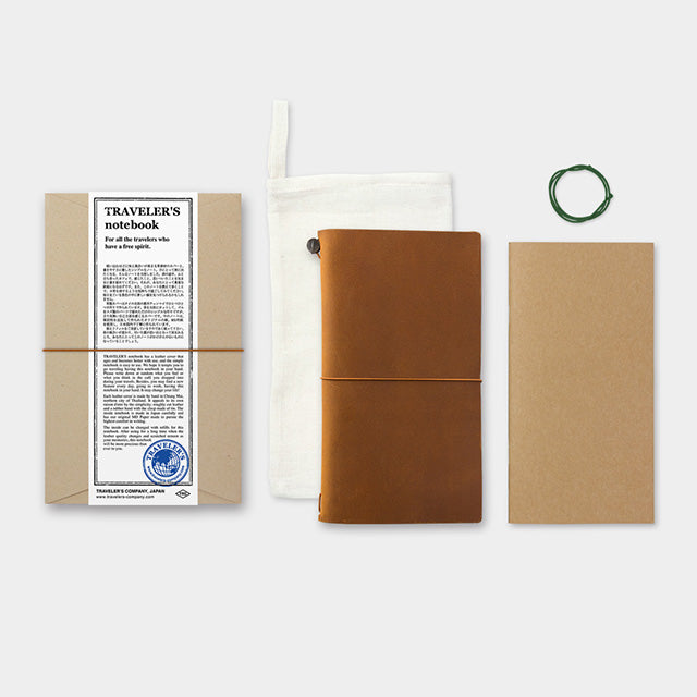 TRAVELER'S COMPANY TRAVELER'S notebook Starter Kit - Regular Size / Camel -