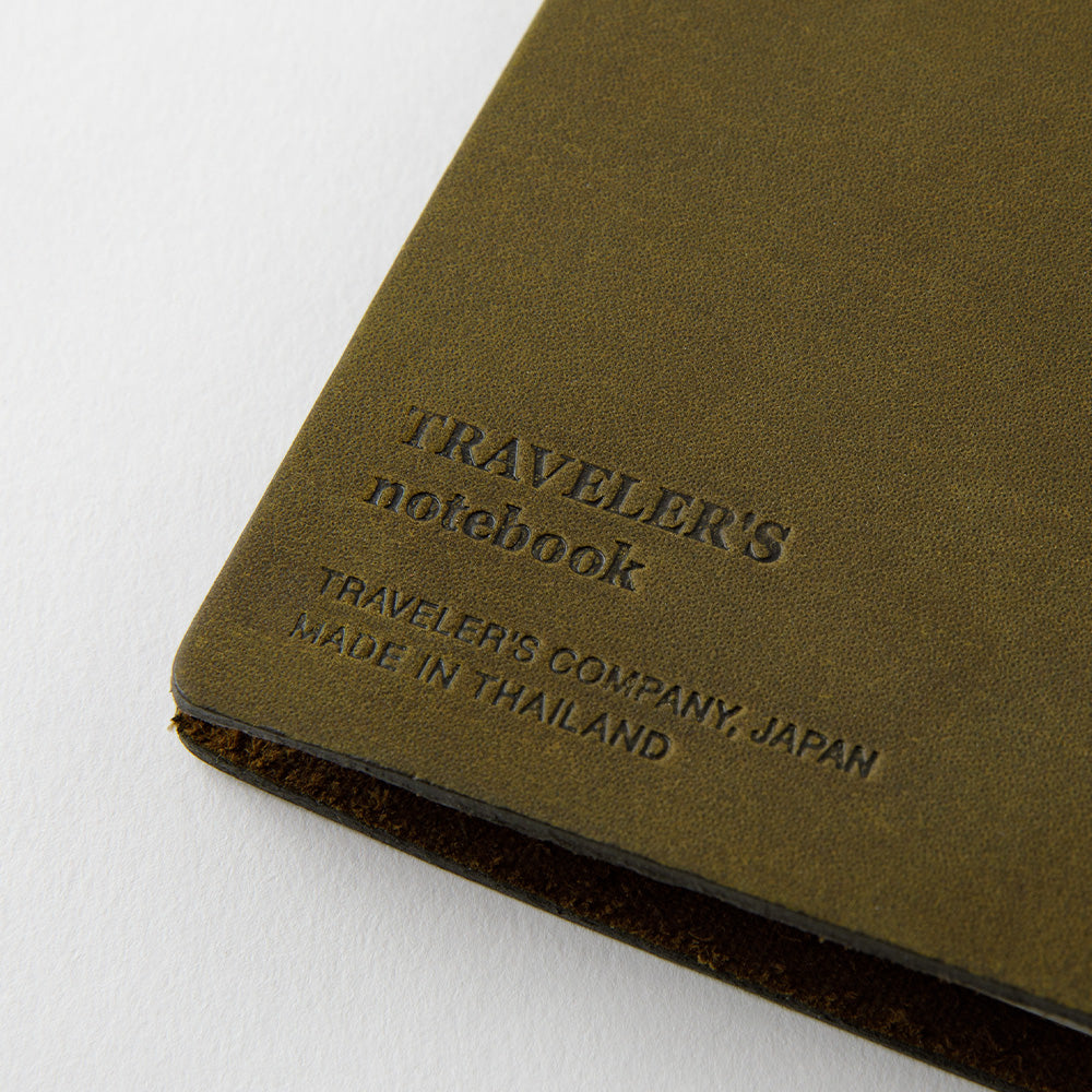 TRAVELER'S COMPANY TRAVELER'S notebook Starter Kit - Regular Size / Olive -