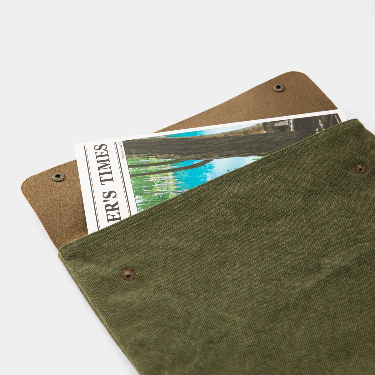 TRAVELER'S COMPANY Traveler's Factory Canvas Pouch - L Size / Olive -