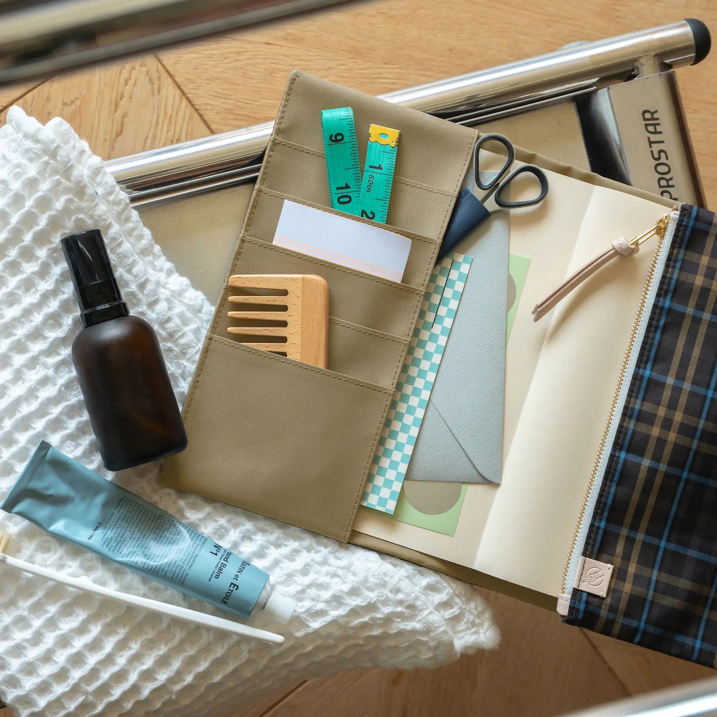 Tragen: Bitter Plaid  [Hobonichi Cousin (A5) Techo Cover] (Cover Only)