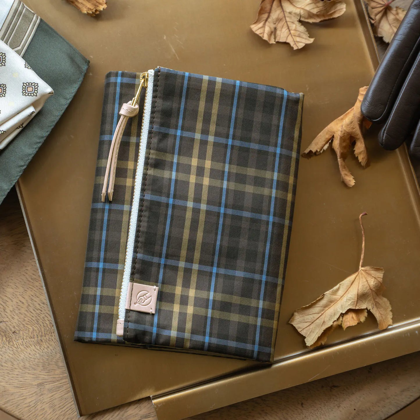 Tragen: Bitter Plaid [Hobonichi Original (A6) Techo Cover] (Cover Only)