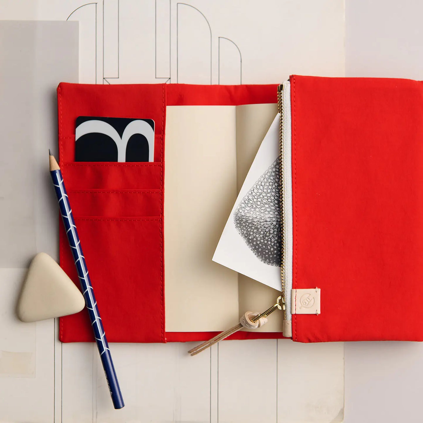 Tragen: Red [Hobonichi Original (A6) Techo Cover] (Cover Only)