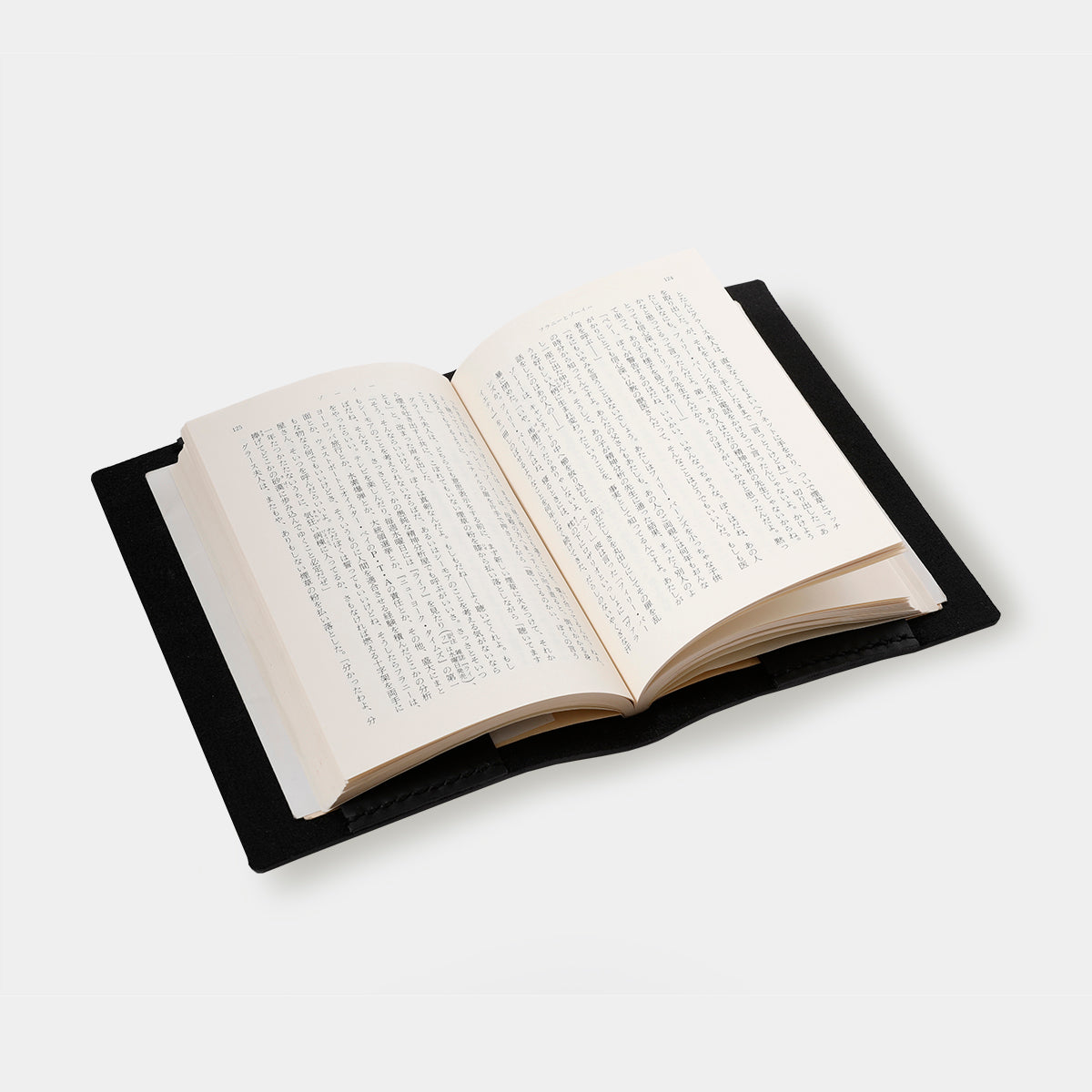 TRAVELER'S COMPANY Traveler's Factory Leather Book Cover - Black -