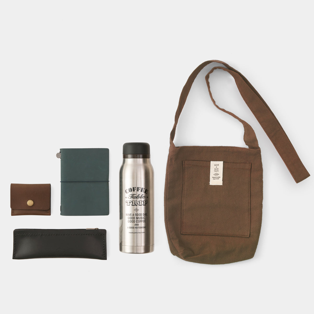 TRAVELER'S COMPANY Traveler's Factory Sacoche - Brown -