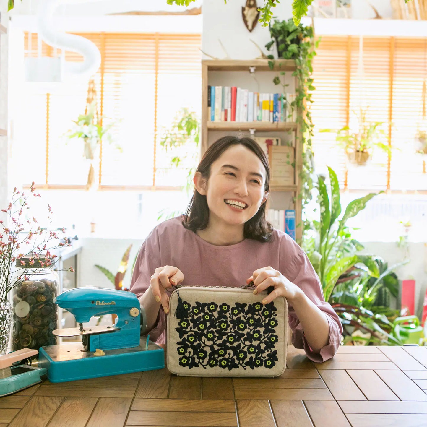 Ukrainian Flowers Large Drawer Pouch,  Hobonichi Large Drawer Pouch