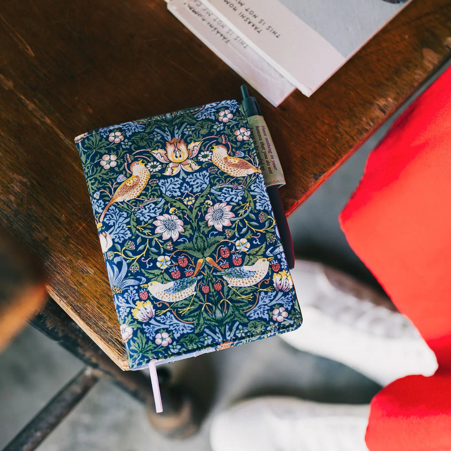 V&A Series: Strawberry Thief [Hobonichi Original (A6) Techo Cover] (Cover Only)