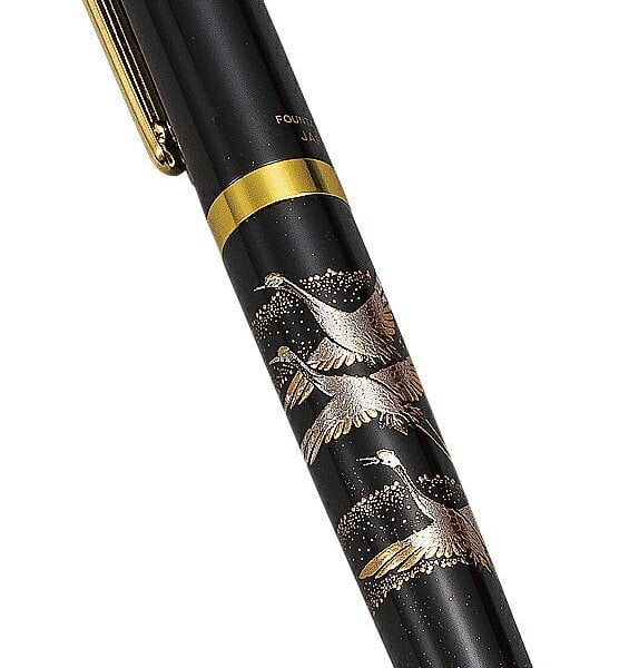 Yamanaka Lacquer Ware MAKI-E Urushi Lacquer Fountain Pen - Crane -