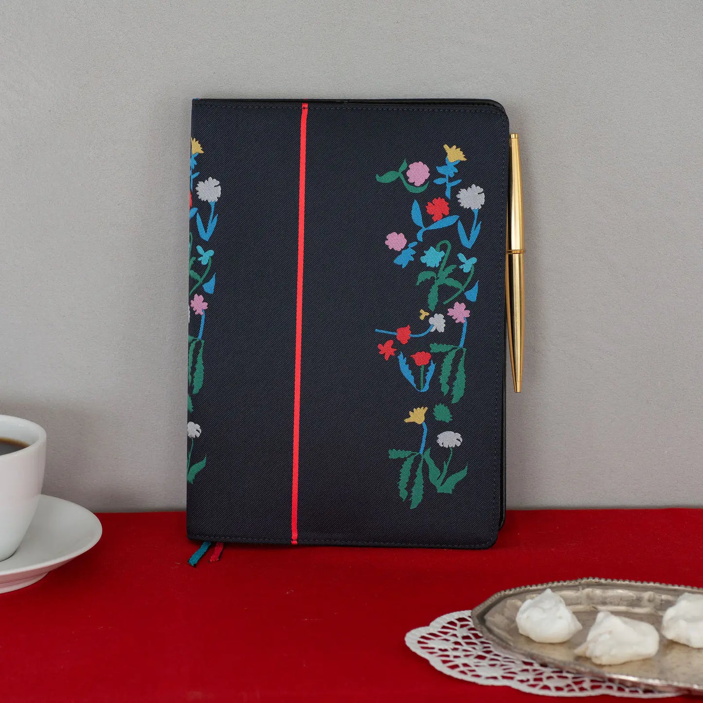 Yoshie Watanabe: Petit Bloom [Hobonichi Cousin (A5) Techo Cover] (Cover Only)