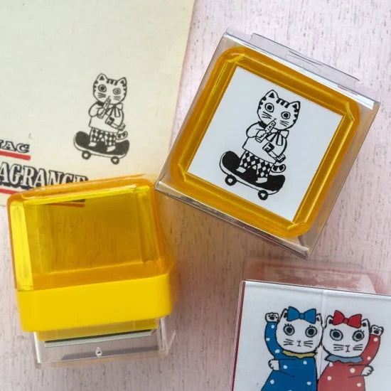 Yumi Kitagishi: Self-inking Stamp - Outing Cat -, penetration stamp