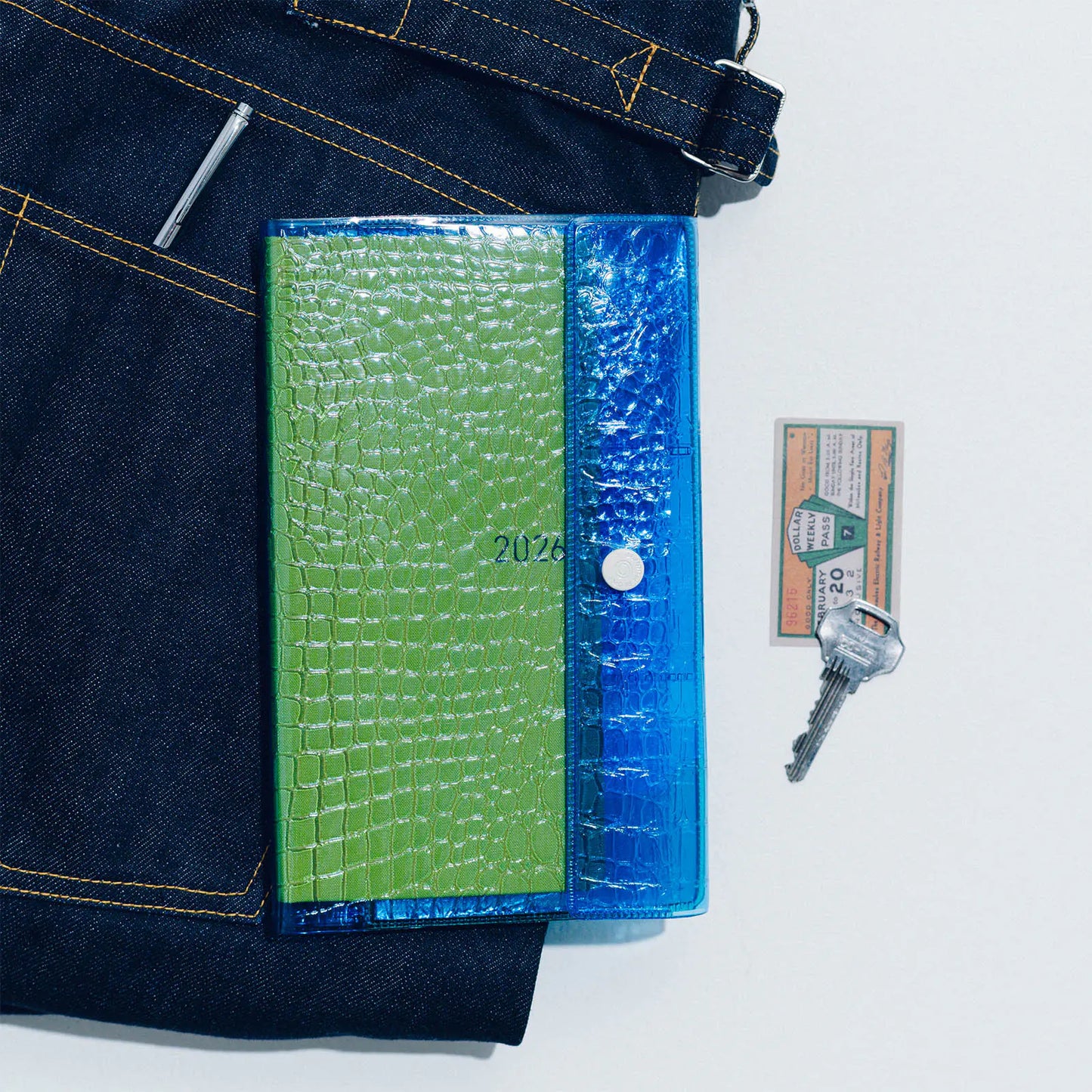 beautiful people: Nothing to Hide (Blue) [Hobonichi Weeks Cover] (Cover Only)