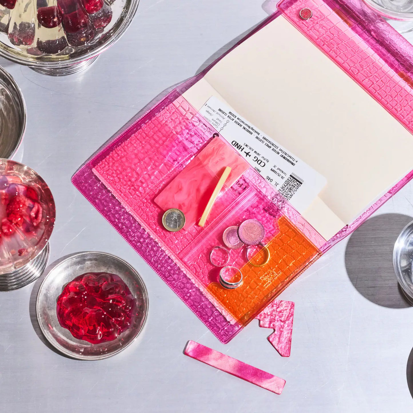 beautiful people: Nothing to Hide (Pink)  [Hobonichi Cousin (A5) Techo Cover] (Cover Only)