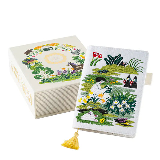 Hobonichi Techo 2027 iyo okumi: Hobonichi 5-Year Techo Gift Set - haconiwa (2027-2031)