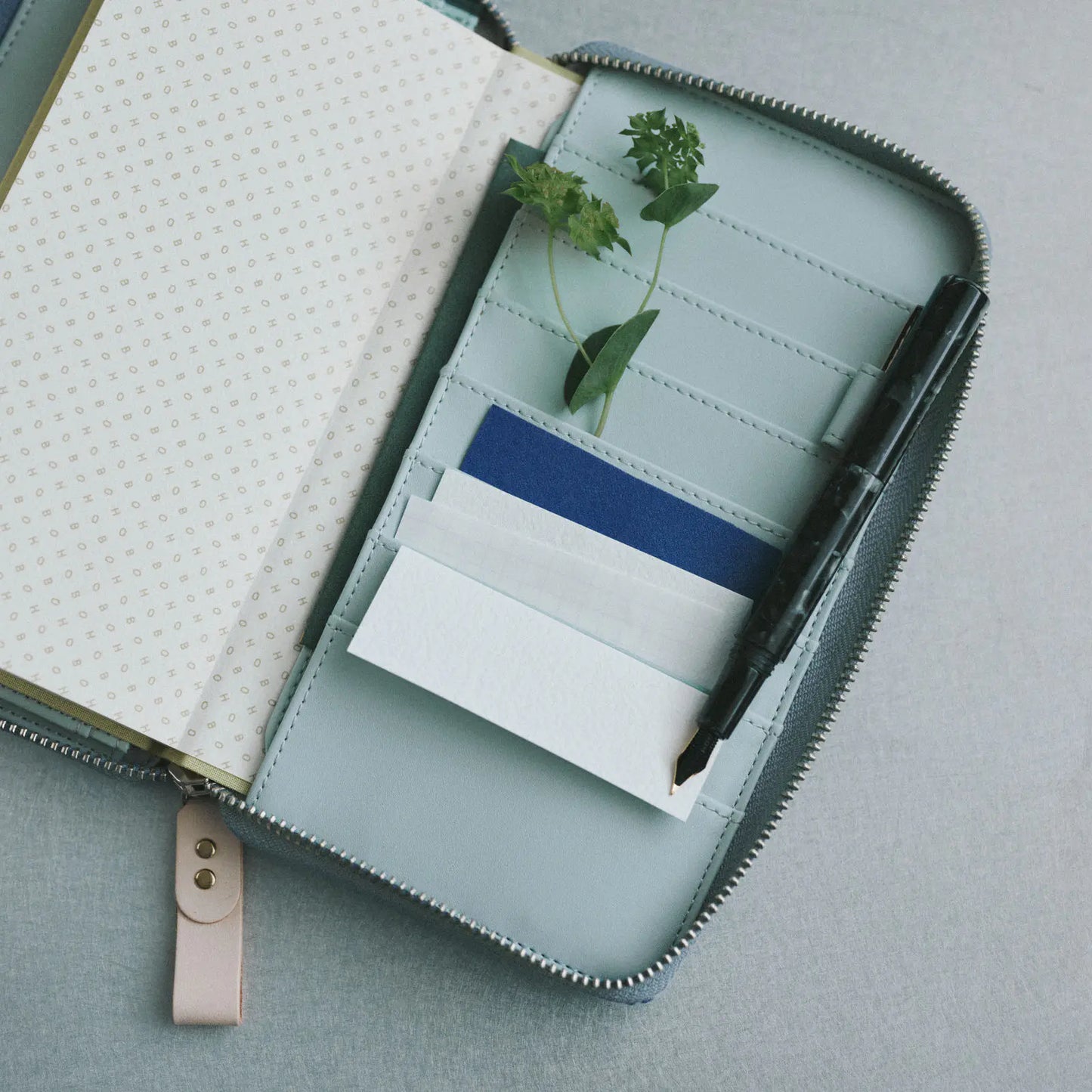 minä perhonen: felice (Blue)  [Hobonichi Weeks Cover] (Cover Only)