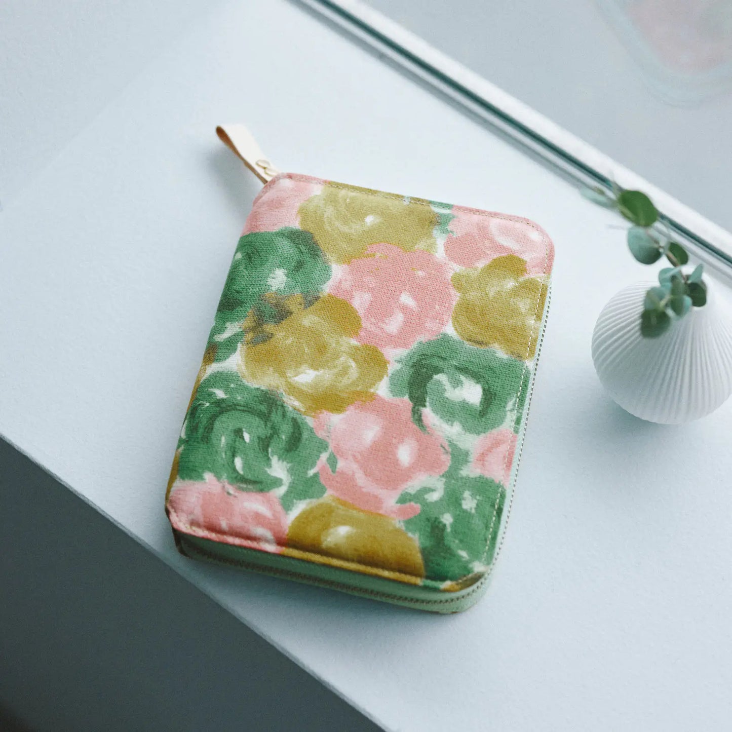 minä perhonen: glass flower (Pink Mix) [Hobonichi Original (A6) Techo Cover] (Cover Only)
