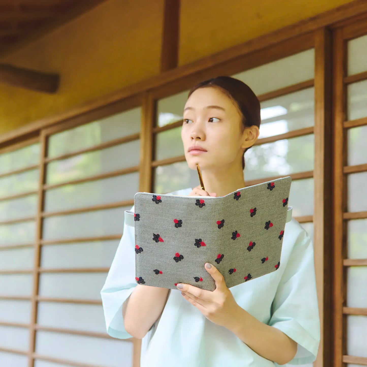 minä perhonen: light berry (Green) [Hobonichi Cousin (A5) Techo Cover] (Cover Only)