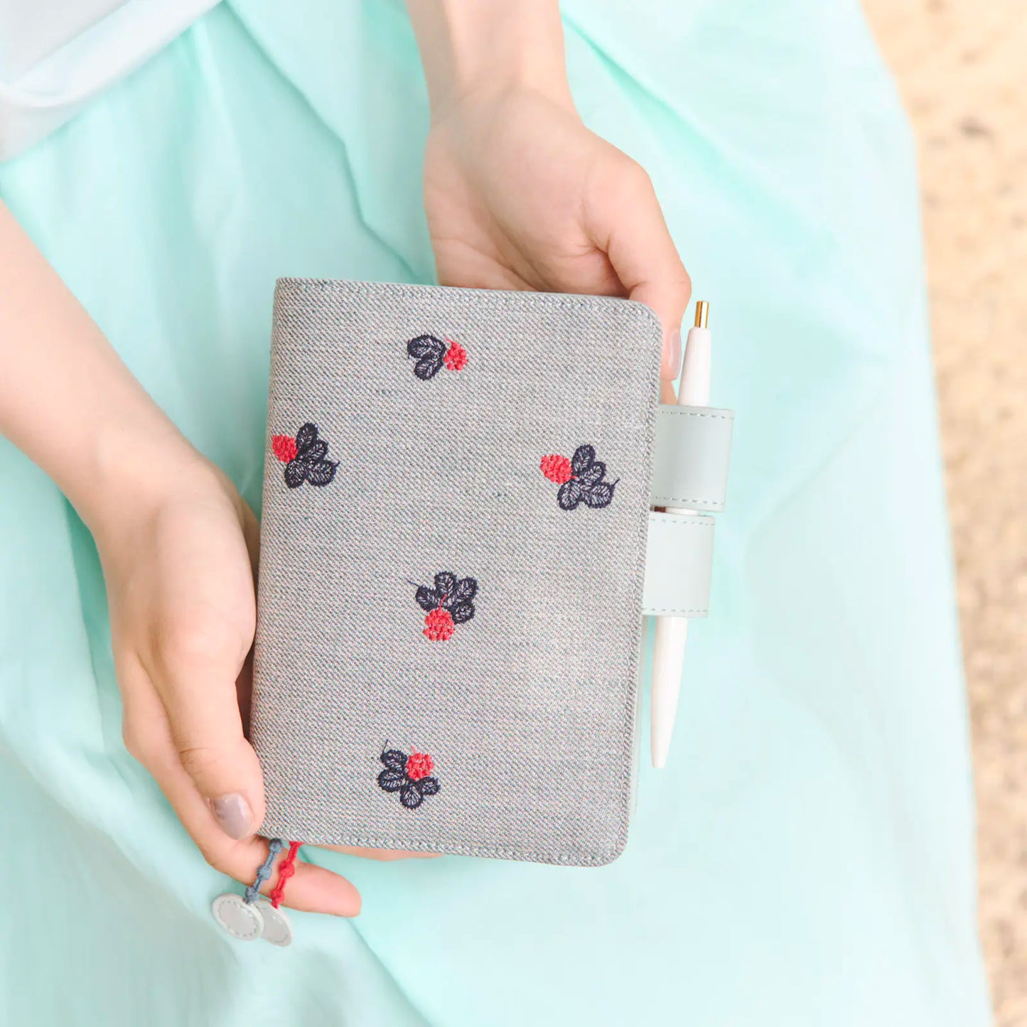minä perhonen: light berry (Green) [Hobonichi Original (A6) Techo Cover] (Cover Only)