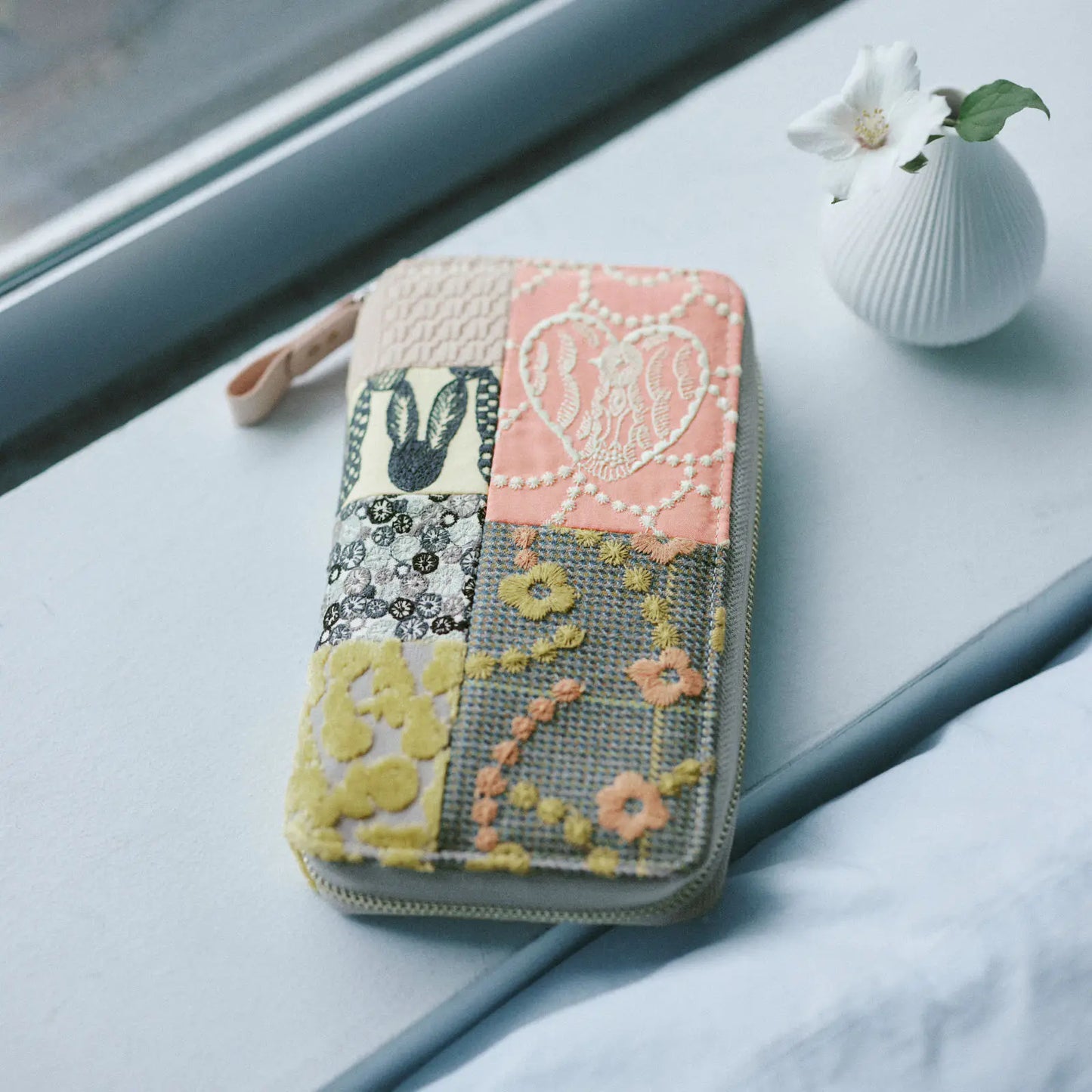 minä perhonen: piece, (Weeks Mix)  [Hobonichi Weeks Cover] (Cover Only)
