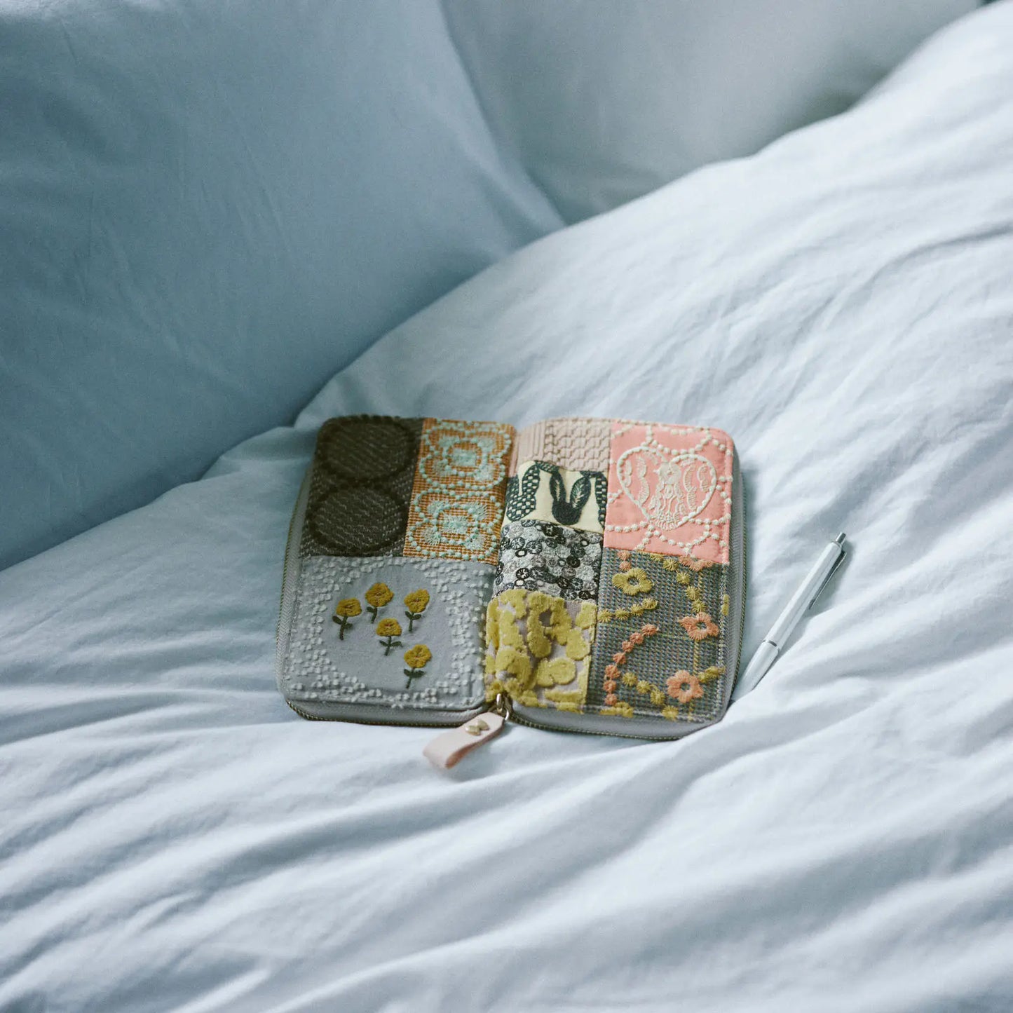 minä perhonen: piece, (Weeks Mix)  [Hobonichi Weeks Cover] (Cover Only)