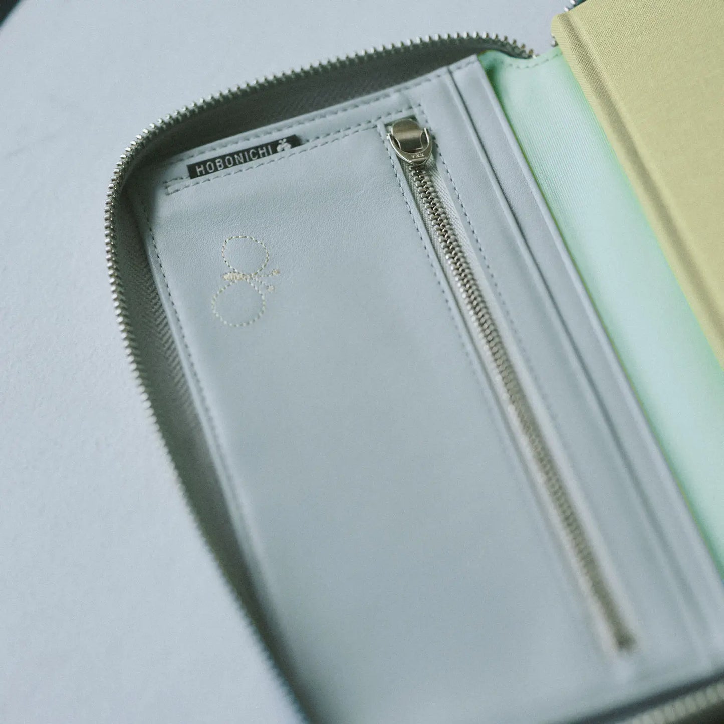 minä perhonen: piece, (Weeks Mix)  [Hobonichi Weeks Cover] (Cover Only)
