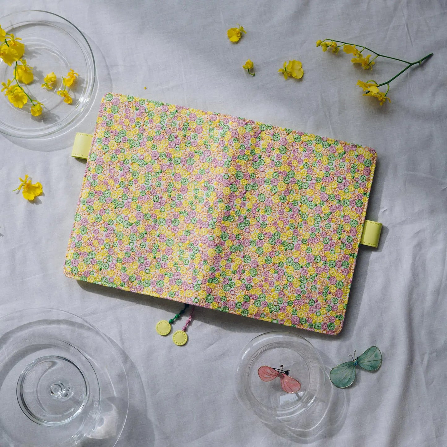 minä perhonen: skyful (Yellow) [Hobonichi Cousin (A5) Techo Cover] (Cover Only)