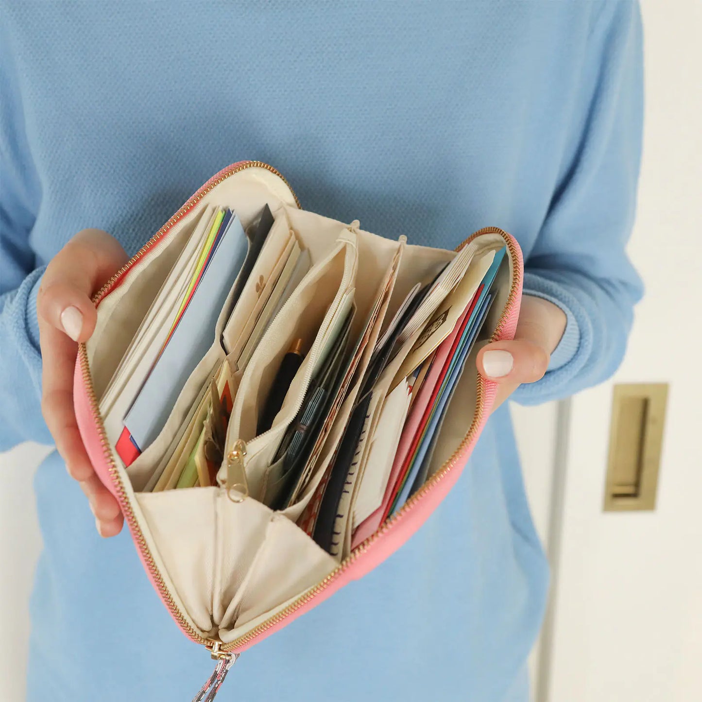 mt: Pink Mix Drawer Pouch Áne