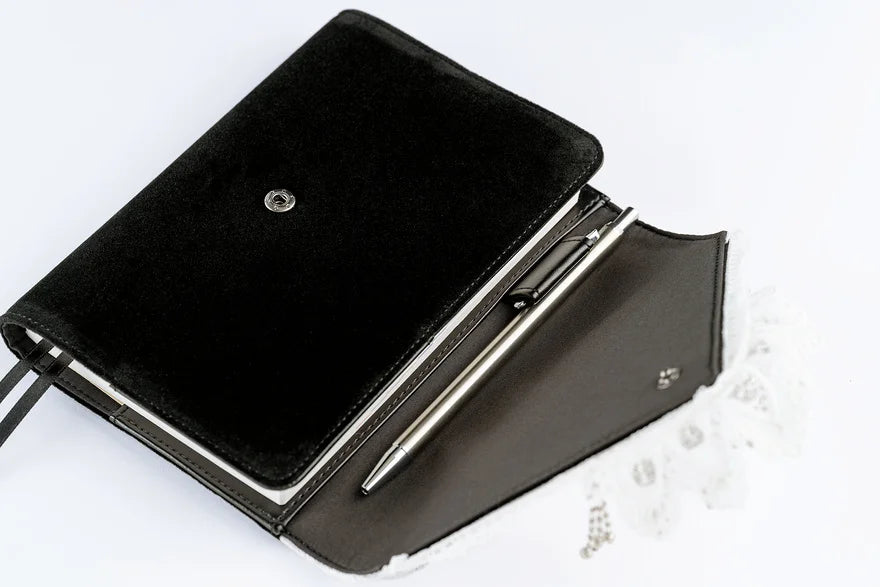 tanakadaisuke: White Handkerchief Diary [Hobonichi Original (A6) Techo Cover] (Cover Only)